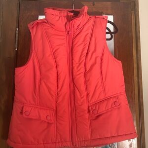 Liz & Co. Women's Red Puffer Vest